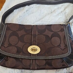 Elegant Brown Shoulder Bag. Y2K COACH.  LIKE NEW